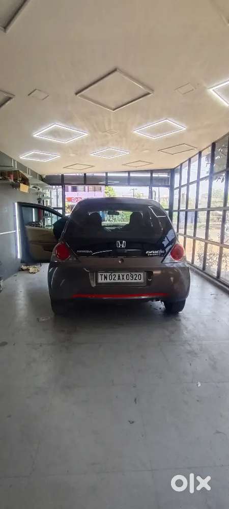 Honda Brio 2013 Petrol Well Maintained