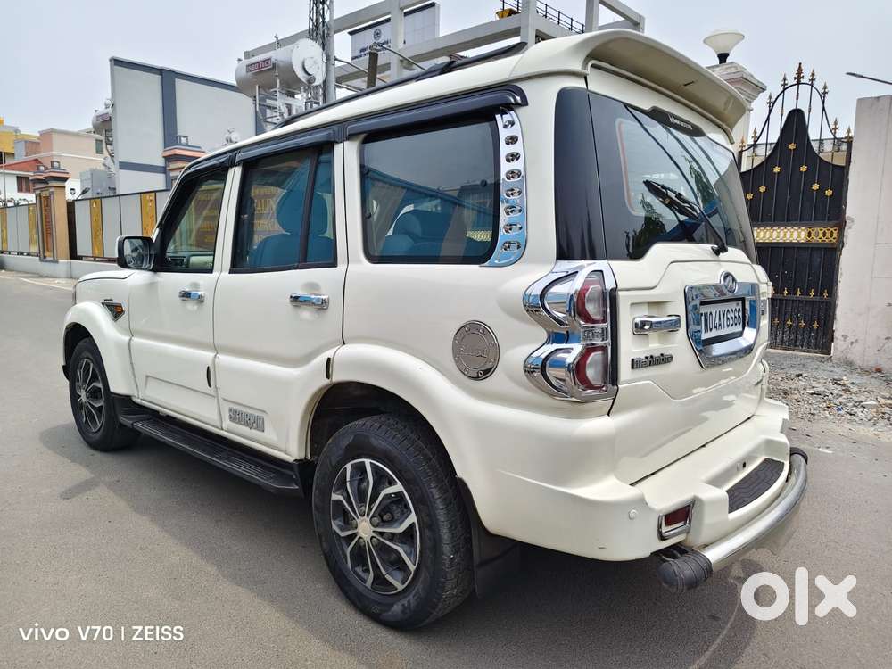 Mahindra Scorpio S6, 2017, Diesel