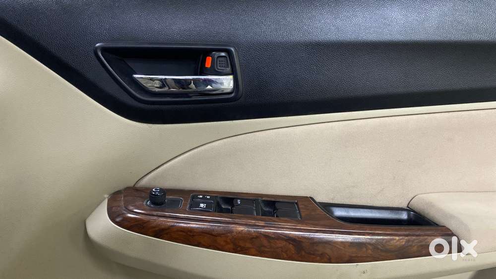 Maruti Suzuki Swift Dzire 1.2 Vxi Bsiv, 2018, Petrol