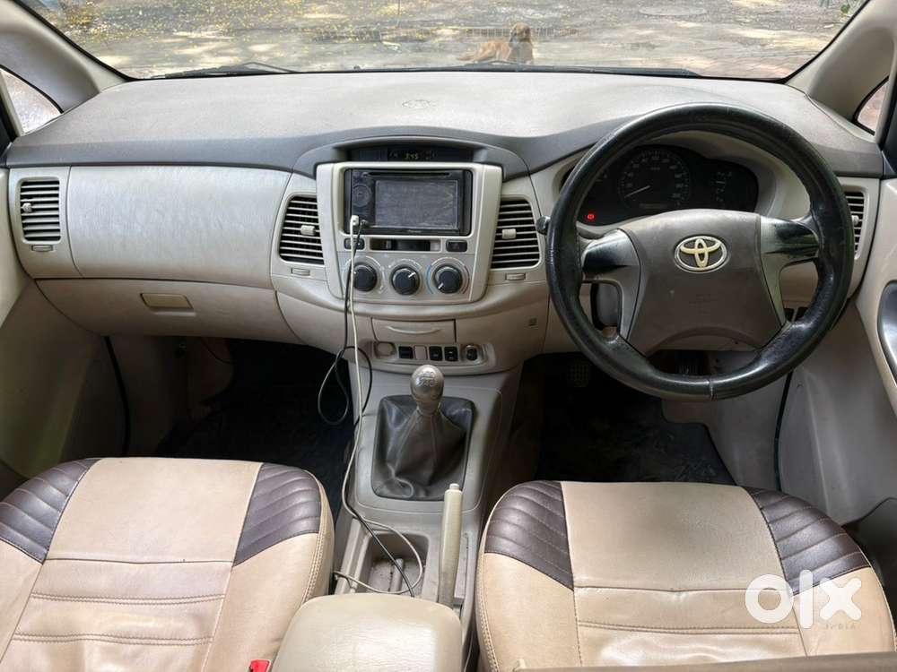 Toyota Innova Diesel 2012