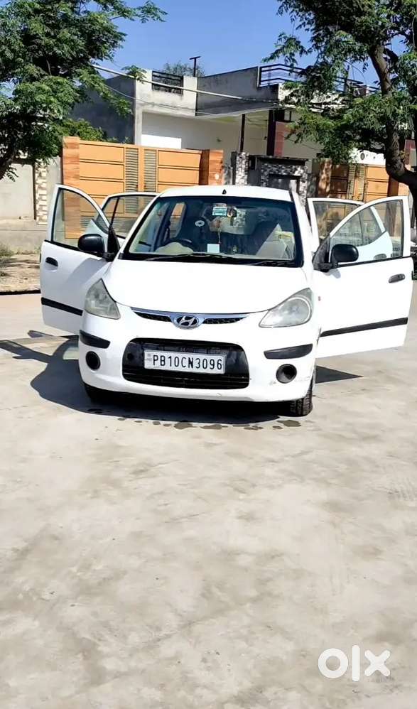 Hyundai I10 2009 Era पेट्रोल