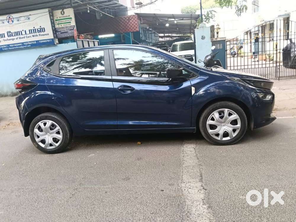 Tata Altroz 1.2 Xta Petrol Dct, 2023, Petrol