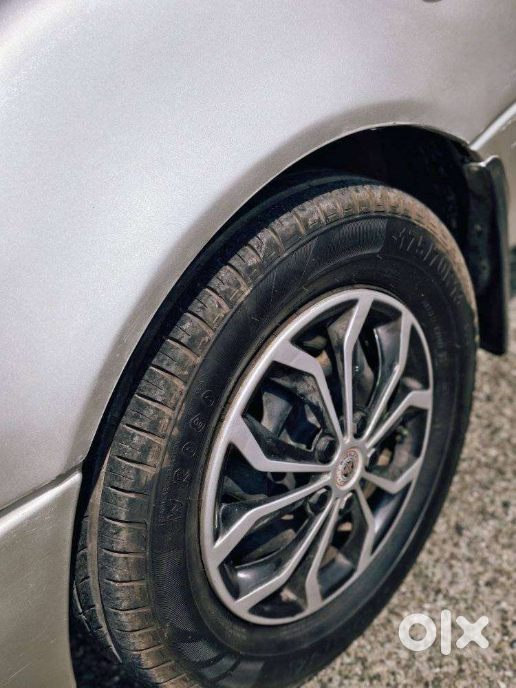 Maruti Suzuki Esteem, 2007, Petrol
