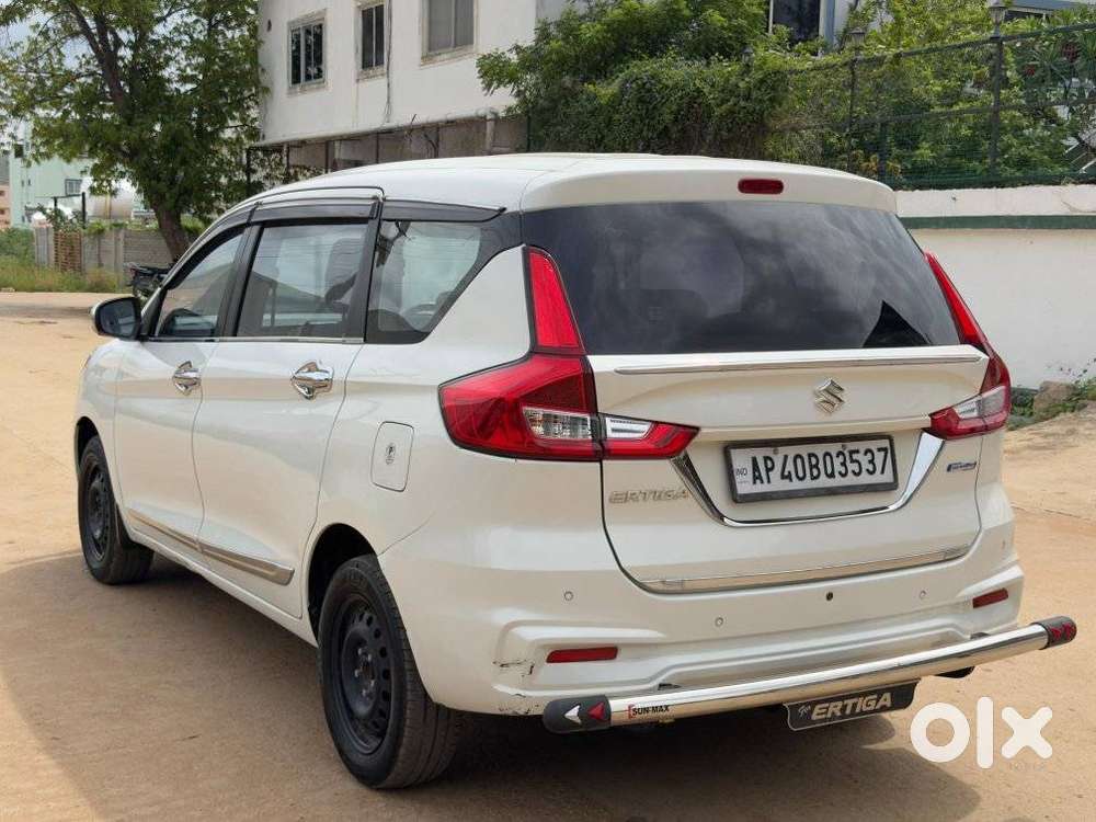 Maruti Suzuki Ertiga Vxi Shvs, 2024, Petrol