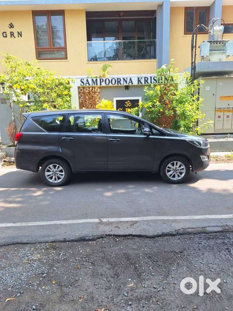 Toyota Innova Crysta 2.4 G Mt 8s, 2018, Diesel