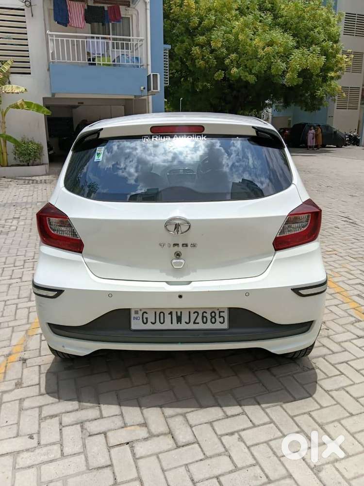 With Company Record. Non- Accidental Car. Best Condition.