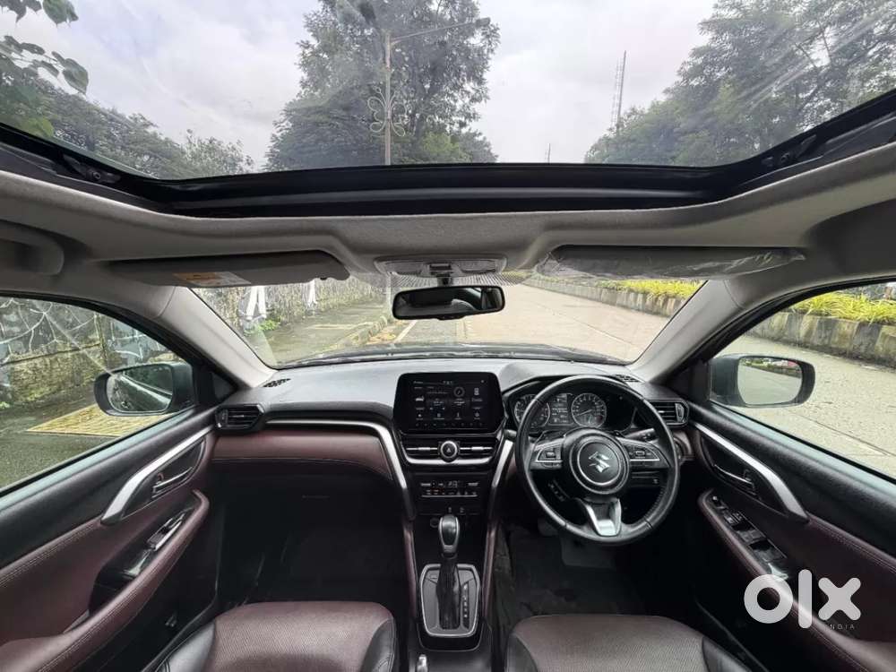 Maruti Suzuki Grand Vitara 1.5 Alpha Smart Hybrid At, 2023, Petrol