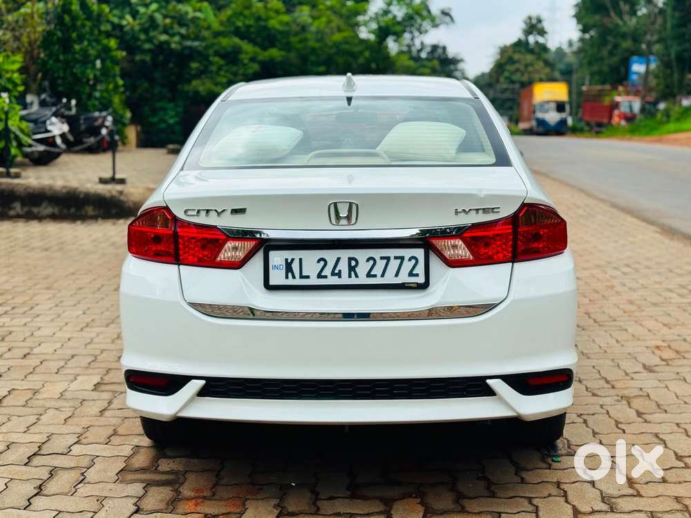 Honda City I-vtec V, 2018, Petrol