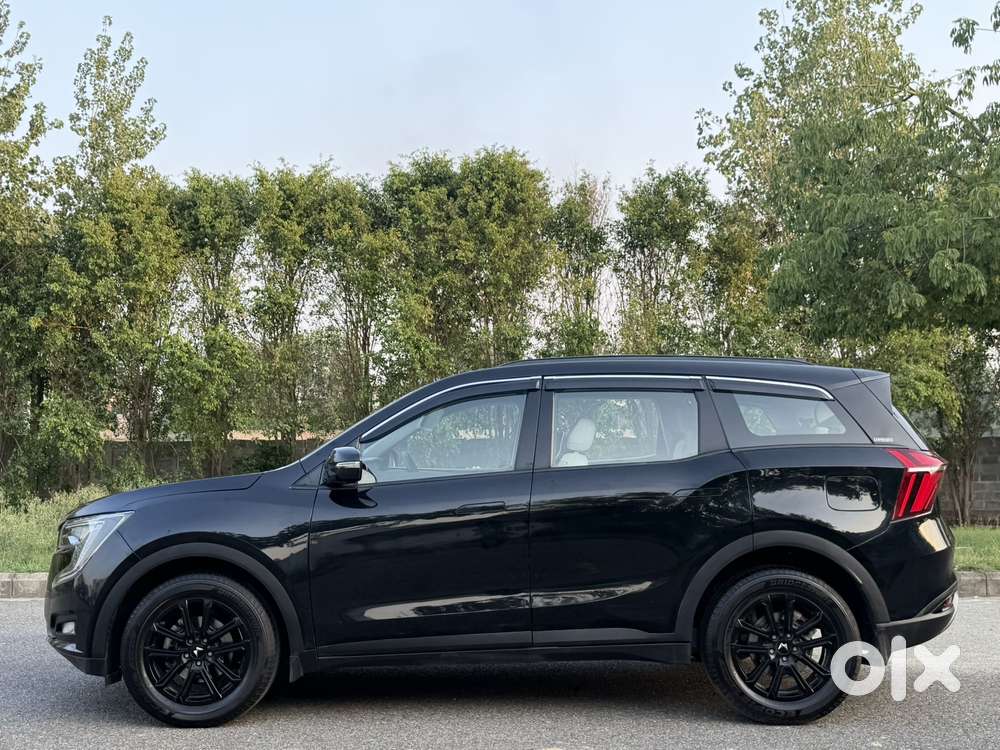 Mahindra Xuv700 2.2 Ax 7 Diesel At Str Awd, 2024, Diesel