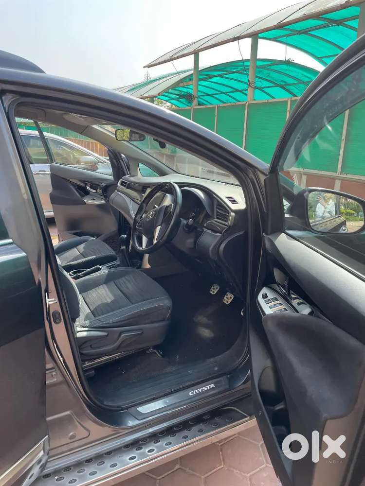 Toyota Innova Crysta 2017