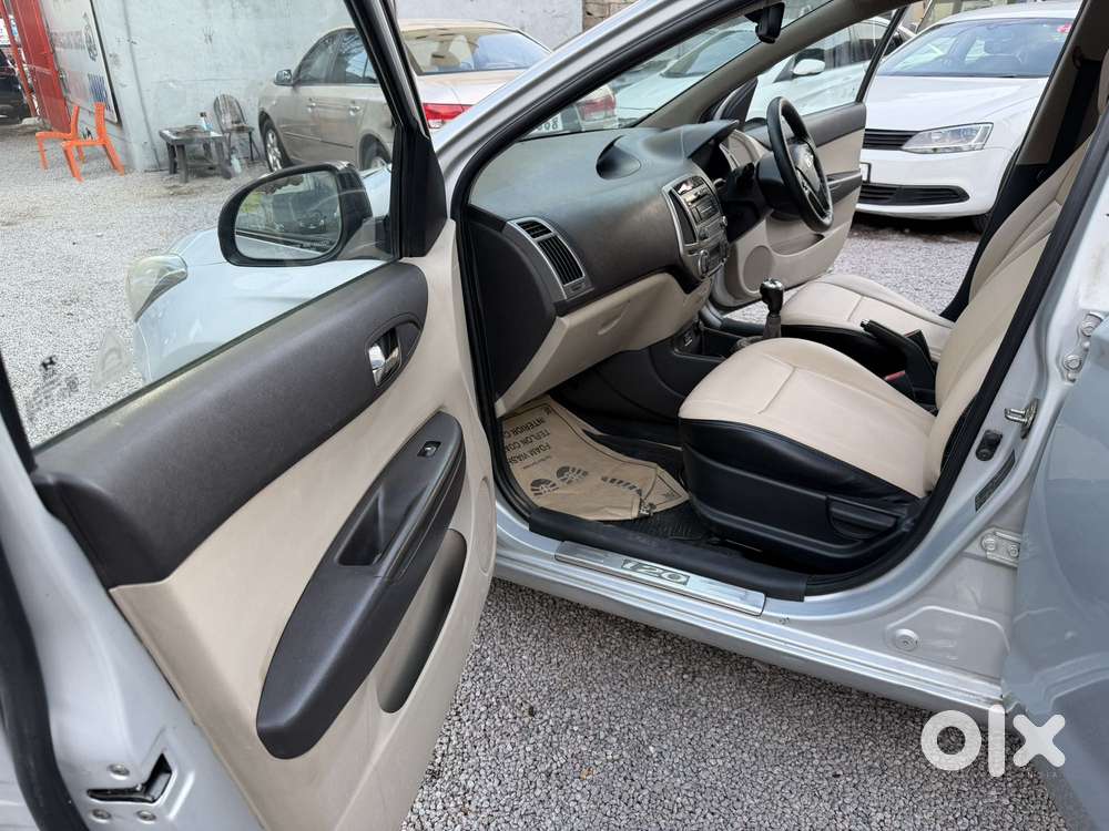 Hyundai I20 Sportz Option 1.4 Crdi, 2012, Diesel