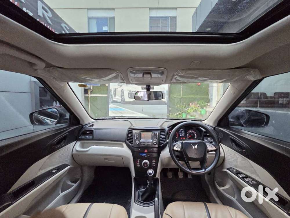Mahindra Xuv300 W6, 2024, Petrol