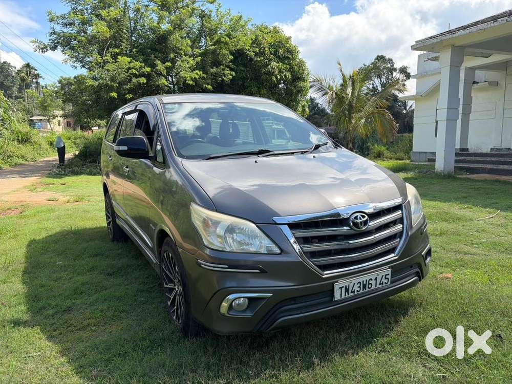 Toyota Innova Diesel Manual 2nd Owner 2014