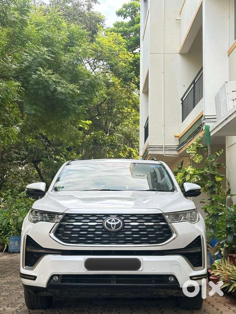 Toyota Innova Hycross 2.0 Zx Hybrid 7 Str, 2021, Petrol