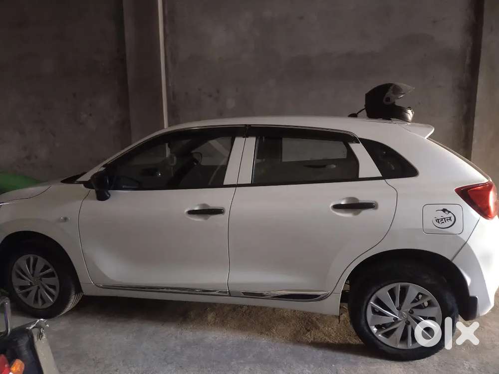 Toyota Glanza कार बेचना हे