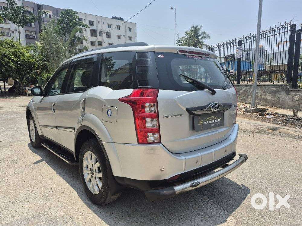 Mahindra Xuv500 2.2 W10, 2018, Petrol