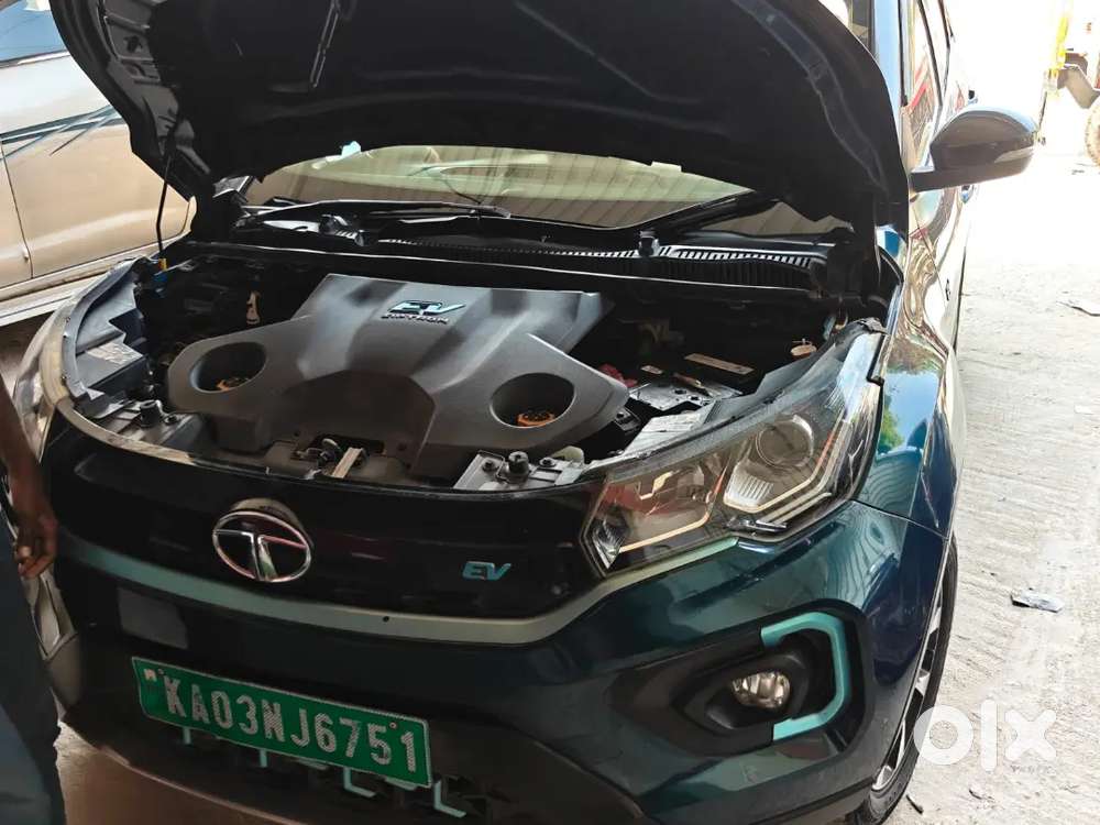 Tata Nexon Ev Max 2021 Variant