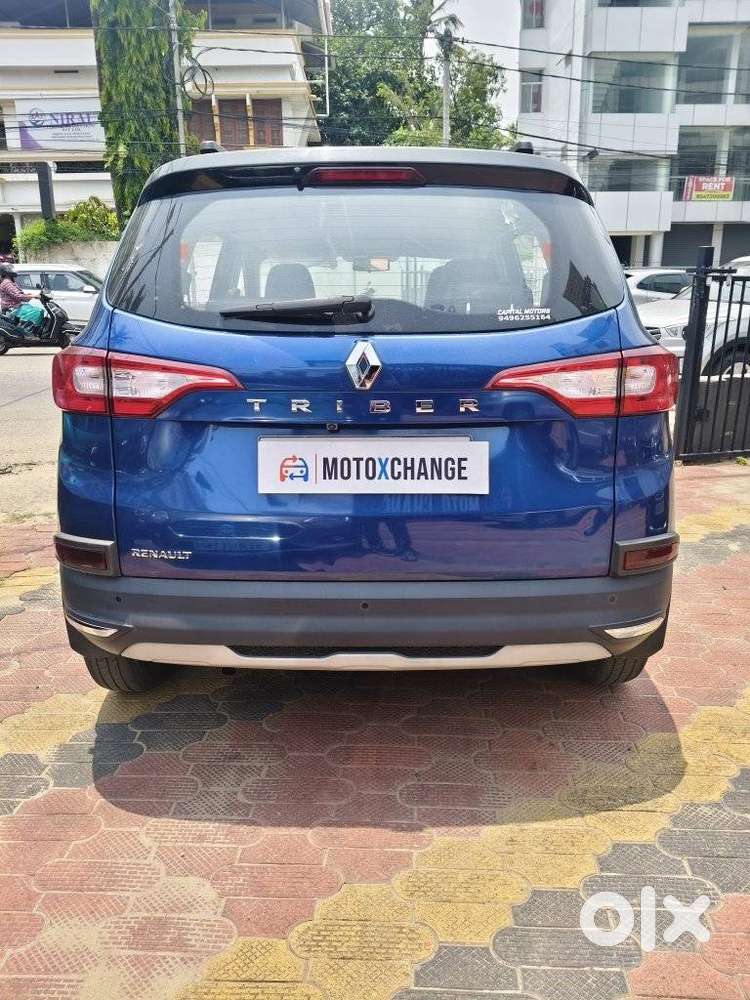 Renault Triber 1.0 Rxz Dual Tone, 2022, Petrol