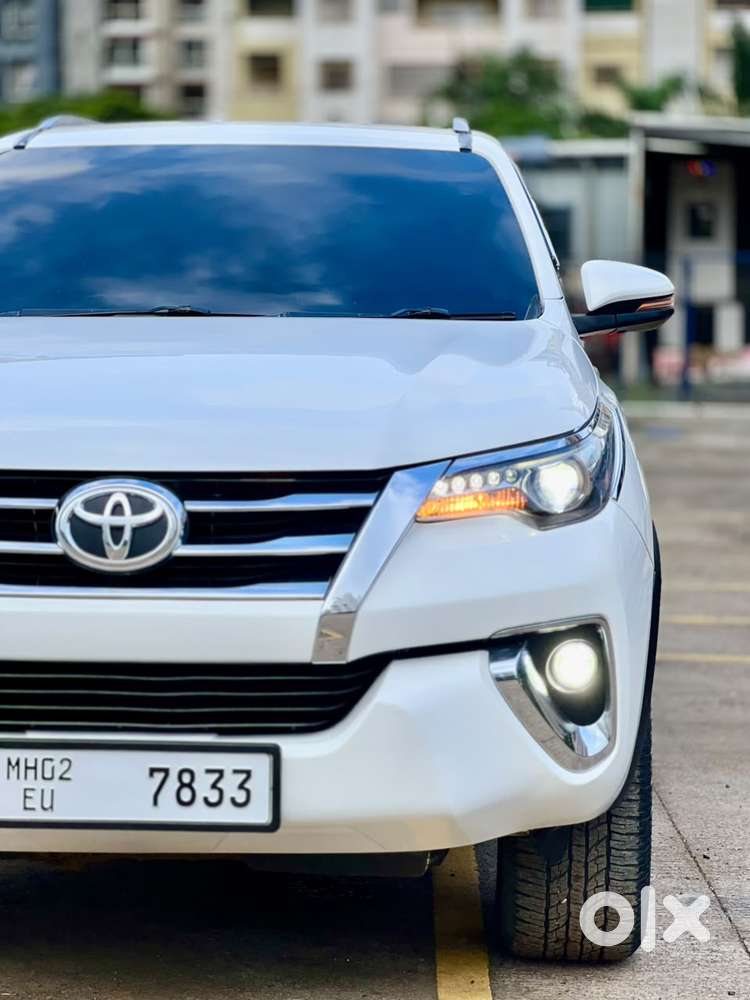Toyota Fortuner 4x4 Manual Limited Edition, 2018, Diesel