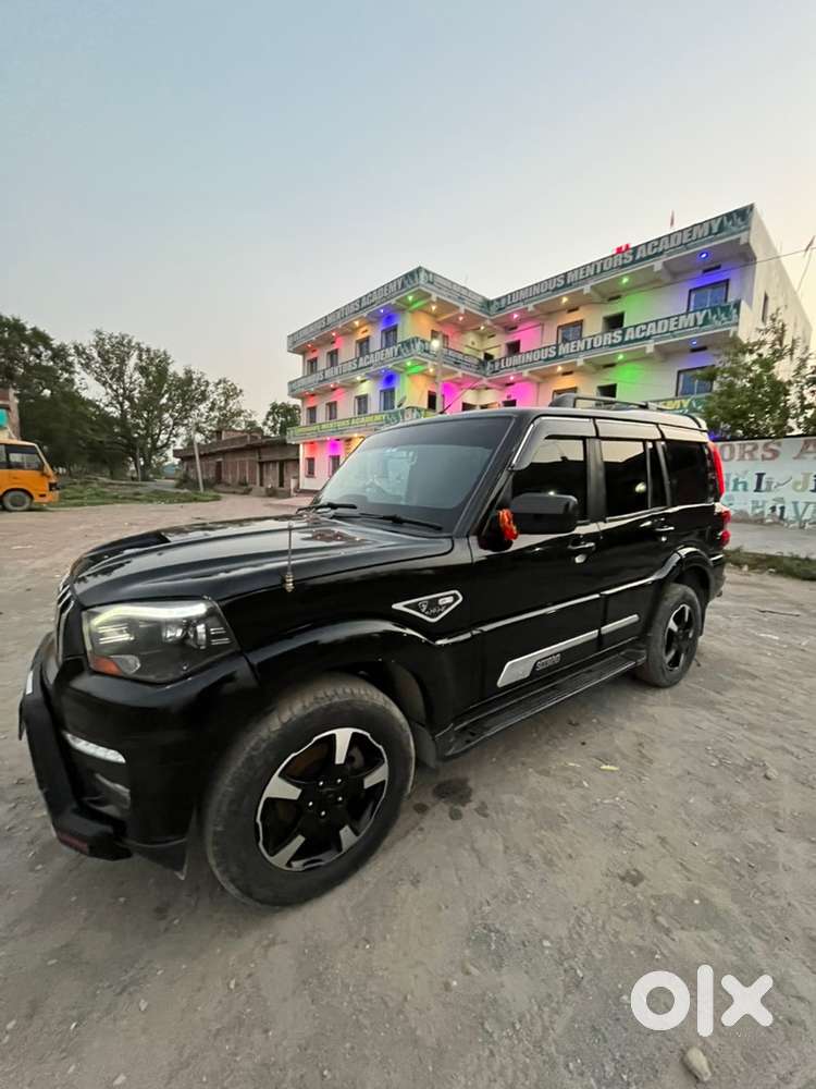Mahindra Scorpio Diesel 2015