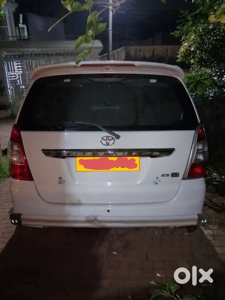 Toyota Innova 2012 Diesel Manual 8 Seater