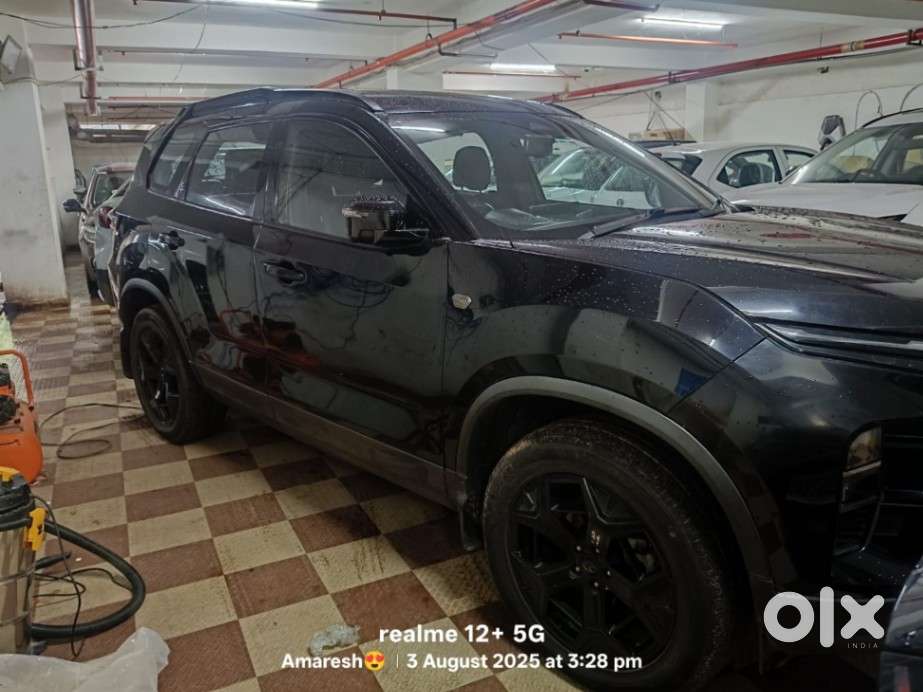 Tata Safari Adventure X Plus 7 Str Dark Edition At, 2024, Diesel