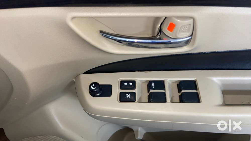 Maruti Suzuki Ciaz 2014-2017 Vxi Plus, 2017, Petrol