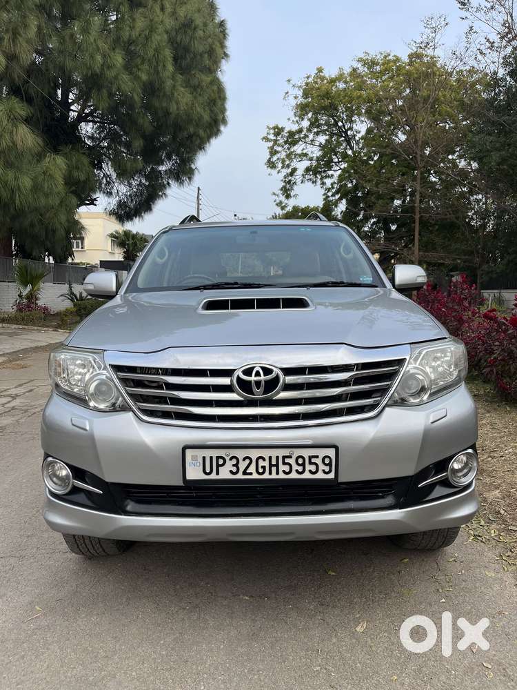 Toyota Fortuner 2011-2016 4x2 Manual, 2015, Diesel