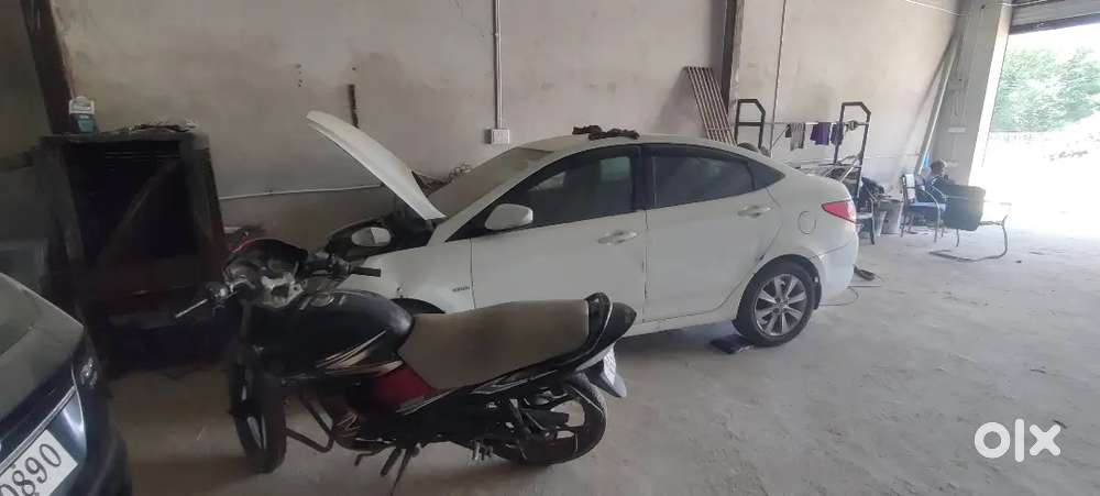 Hyundai Verna 1.6 Sx 2012