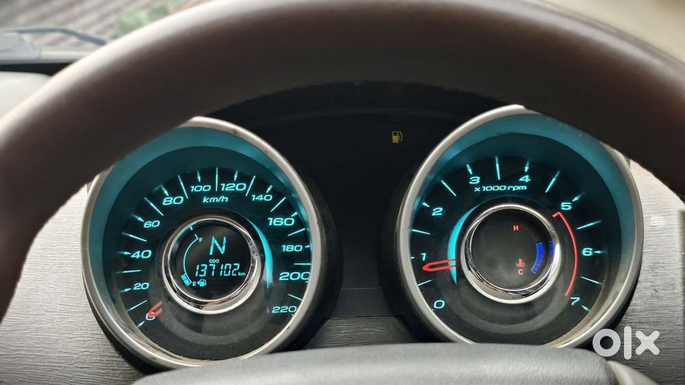 Mahindra Xuv500 Diesel 2015