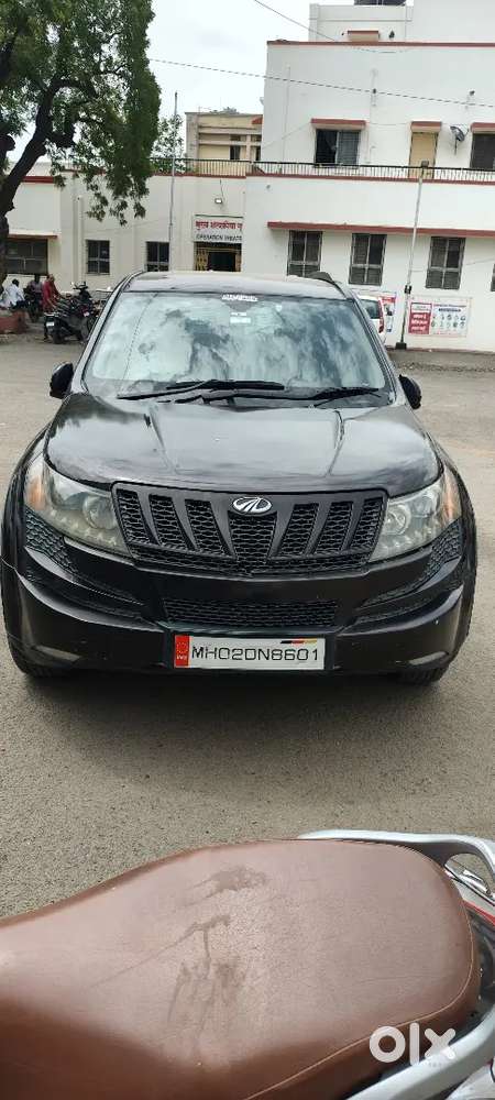 Mahindra Xuv500 2024 Diesel Well Maintained
