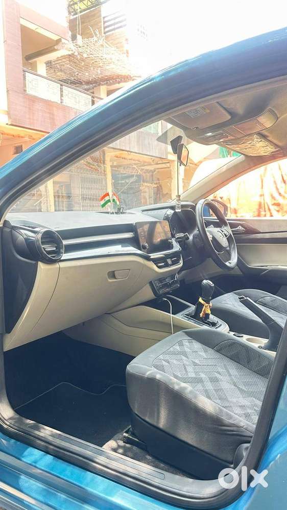 2023 Skoda Slavia Active 1.0 Tsi Mt Petrol Less Driven Top Condition