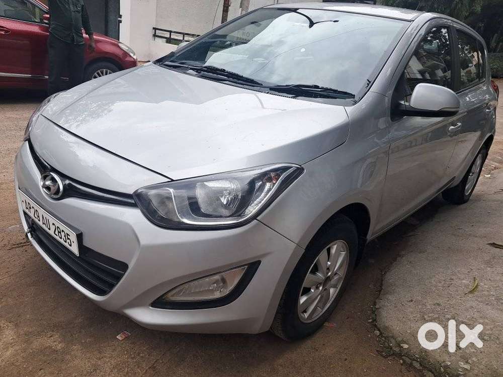 Hyundai I20 Sportz 1.2 Bs-iv, 2013, Petrol