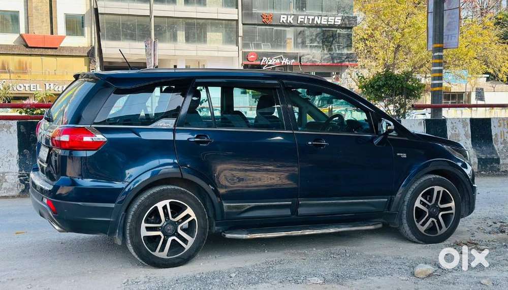 Tata Hexa 2.2 Xta 4x2 7 Str Dual Tone, 2017, Diesel