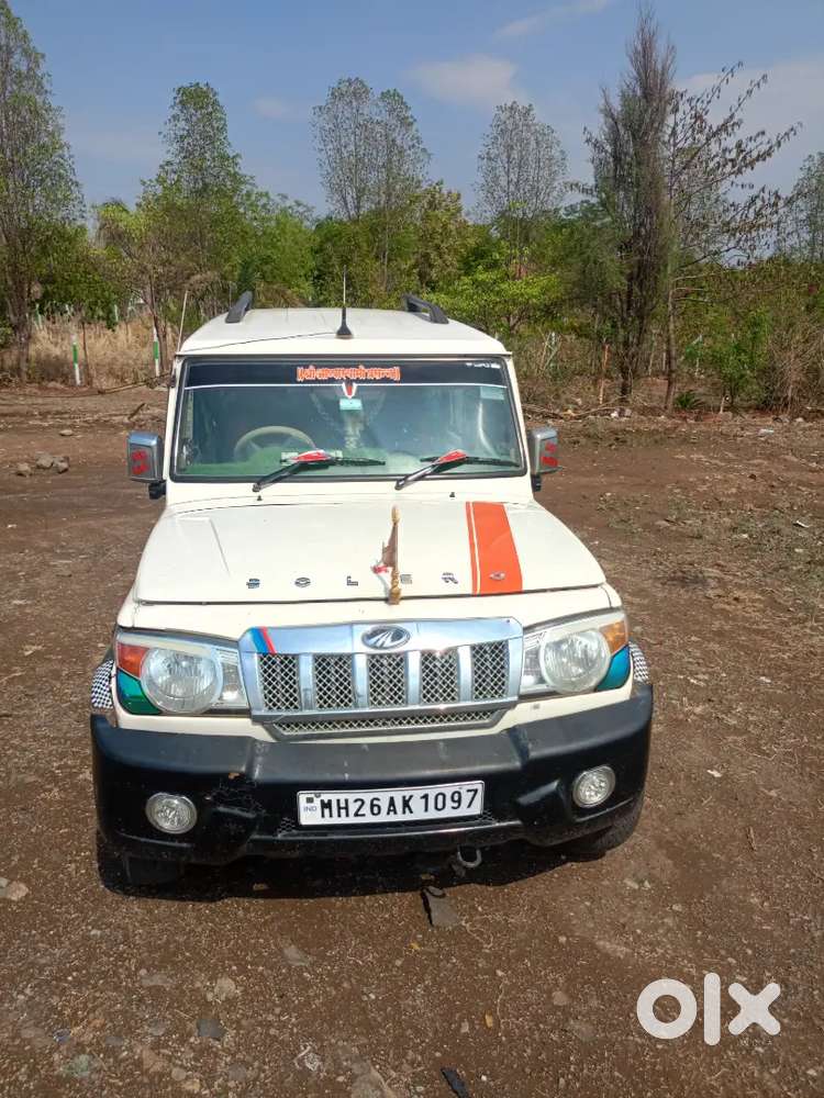 Bolero Plus 9 Seater
