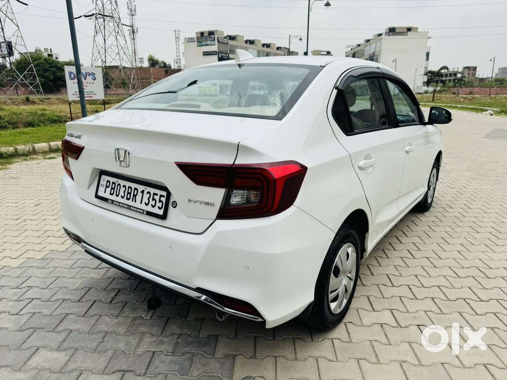Honda Amaze 1.2 S (o) Privilege Edition I-vtec, 2024, Petrol
