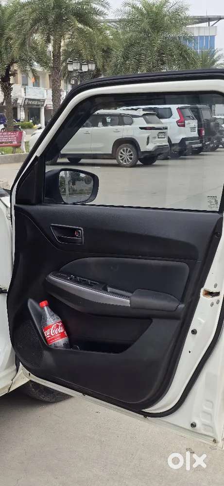 ​maruti Swift Lxi (nov 2020) | 1st Owner | Company Service Record