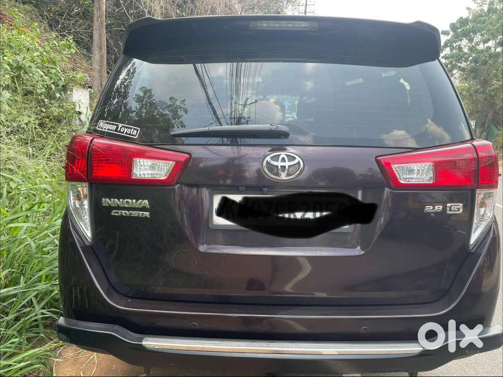 Innova Crysta 2.8g At