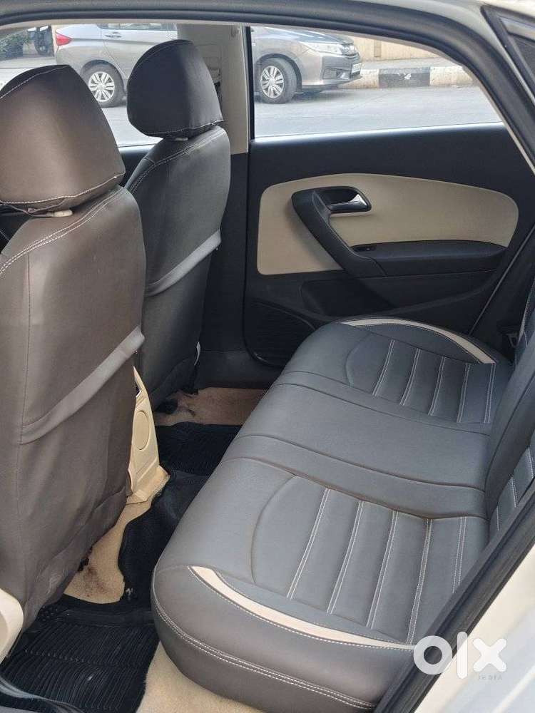 Volkswagen Vento 2010-2013 Petrol Trendline, 2011