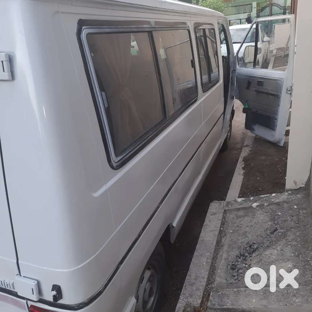 2015 Tata Winger Deluxe - Flat Roof