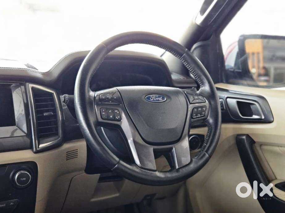 Ford Endeavour 2.2 Titanium At 4x2, 2016, Diesel