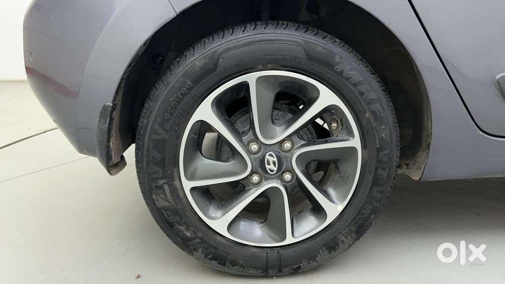 Hyundai Grand I10 [2017-2020] 1.2 Kappa Vtvt Sportz At, 2018, Petrol