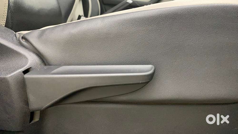 Volkswagen Taigun 1.0 Tsi Topline At, 2022, Petrol