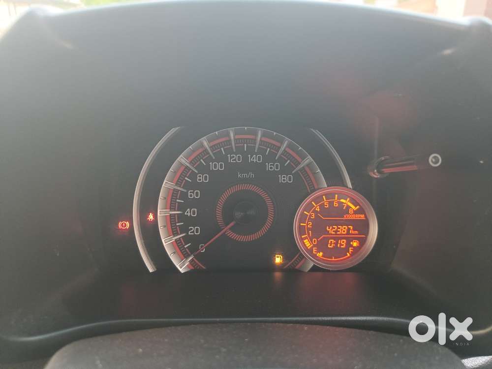 Maruti Suzuki Celerio 1.0 Zxi Mt, 2022, Petrol