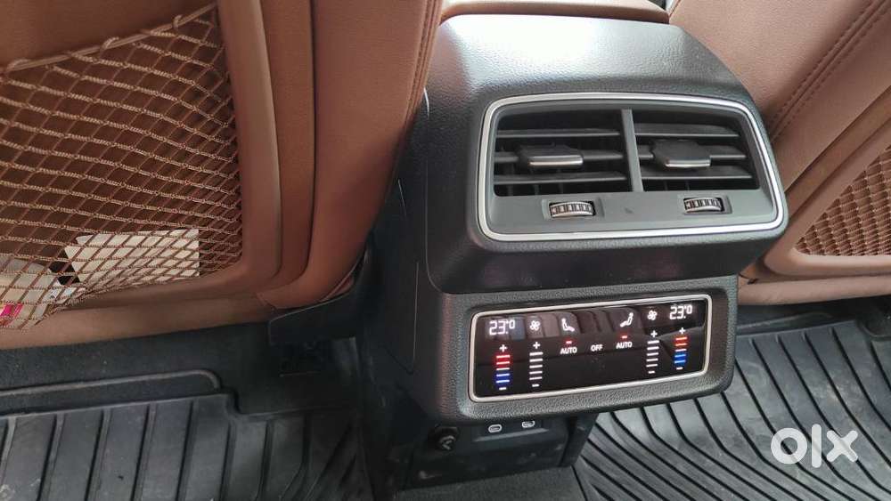 Audi E-tron 55, 2022, Electric