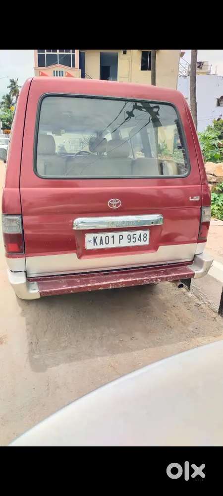 Toyota Qualis 2004 Diesel 150000 Km Driven