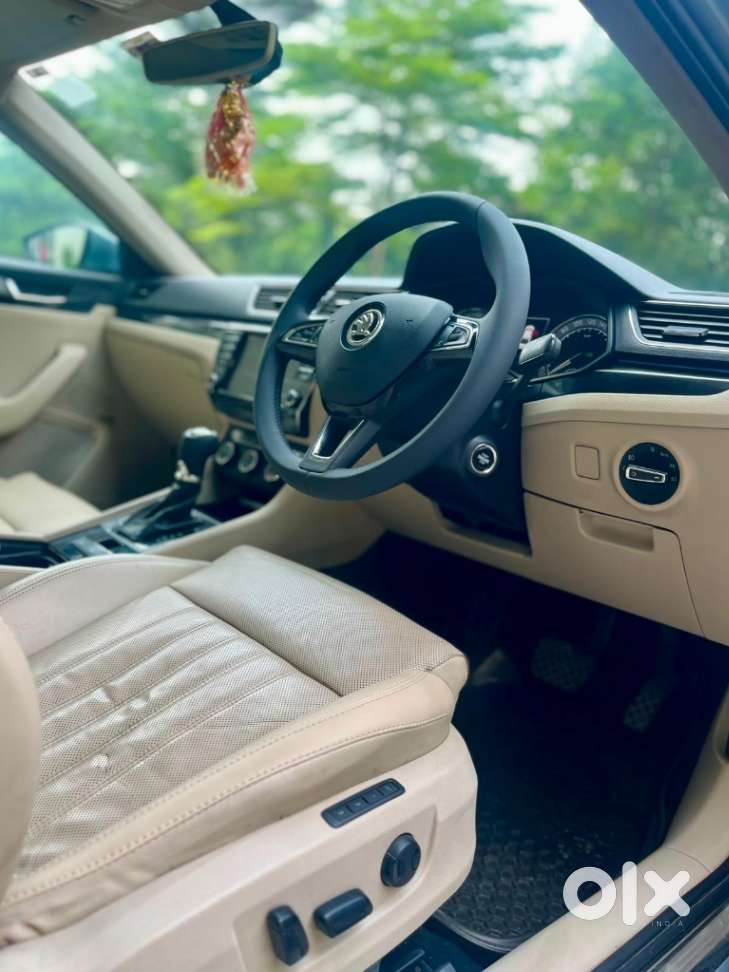 Skoda Superb Lk 1.8 Tsi At, 2016, Petrol