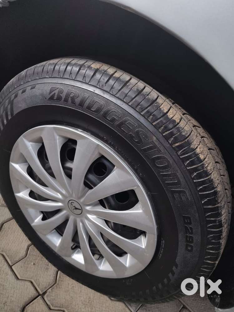 Maruti Suzuki Swift 1.2 Vxi (o), 2012, Petrol