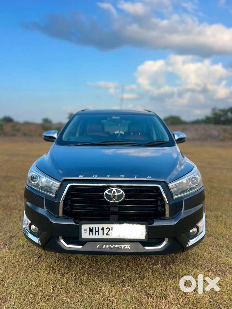 Toyota Innova Crysta 2.4 V 2018