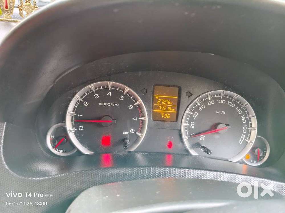Maruti Suzuki Swift Vxi, 2015, Petrol